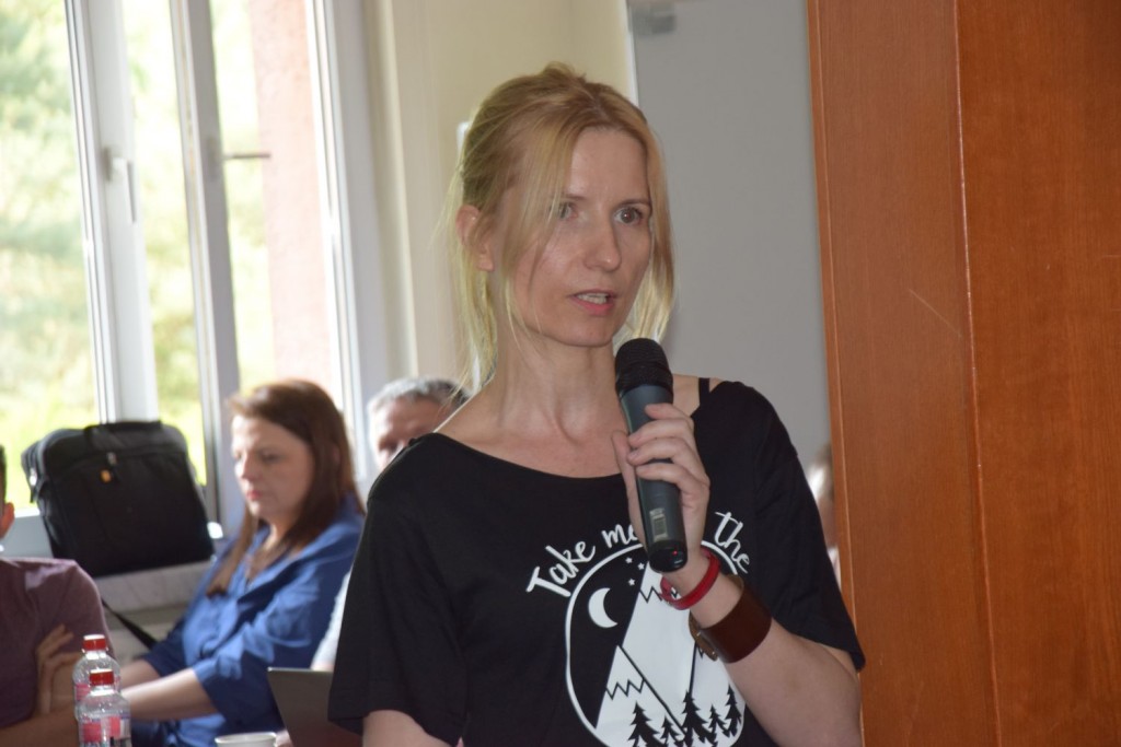 Renata Wcisło podczas dyskusji o "Taterniku"