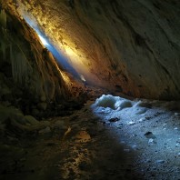 Jaskinia Lodowy Gigant, fot. Jan Barabach