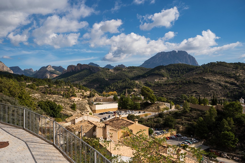 Sella - widok na Pas del Golero i okoliczne sektory