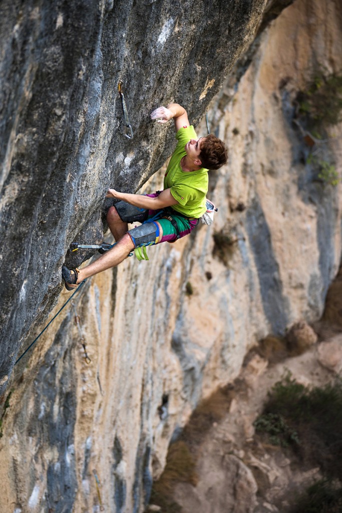 Bartek walczy na Maestro Suriyoda 8b. Było blisko.