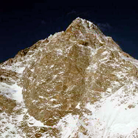 Rosyjska flaga na szczycie K2!