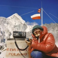 Polska, narodowa wyprawa Mt. Everest'1979/80, która dokona³a pierwszego zimowego wejcia na ten szczyt. Bogdan Jankowski  rozmawia z bazy z polska ambasada w Kathmandu, z amb. Andrzejem Wawrzyniakiem