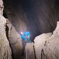 200 m Studnia Amfilada  -jaskinia Środkowa
