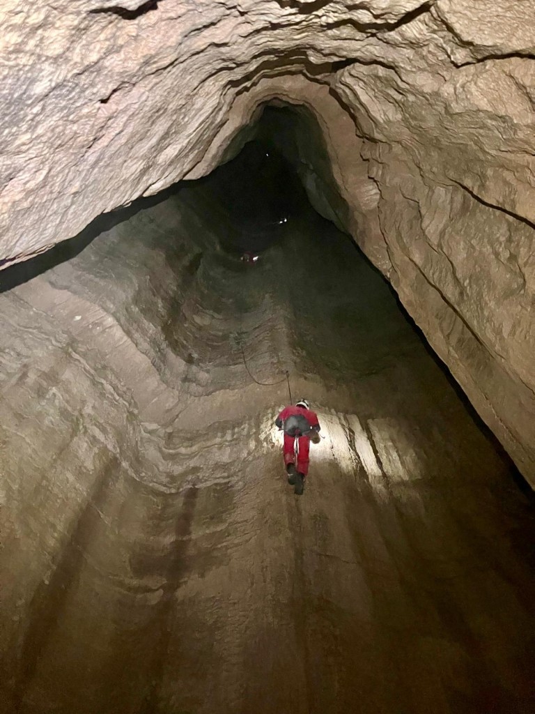 Studnia Dwusetka w Zoran Jamie fot. K. Pawlik