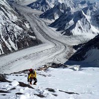 K2 2010 — obóz trzeci założony, planowany atak